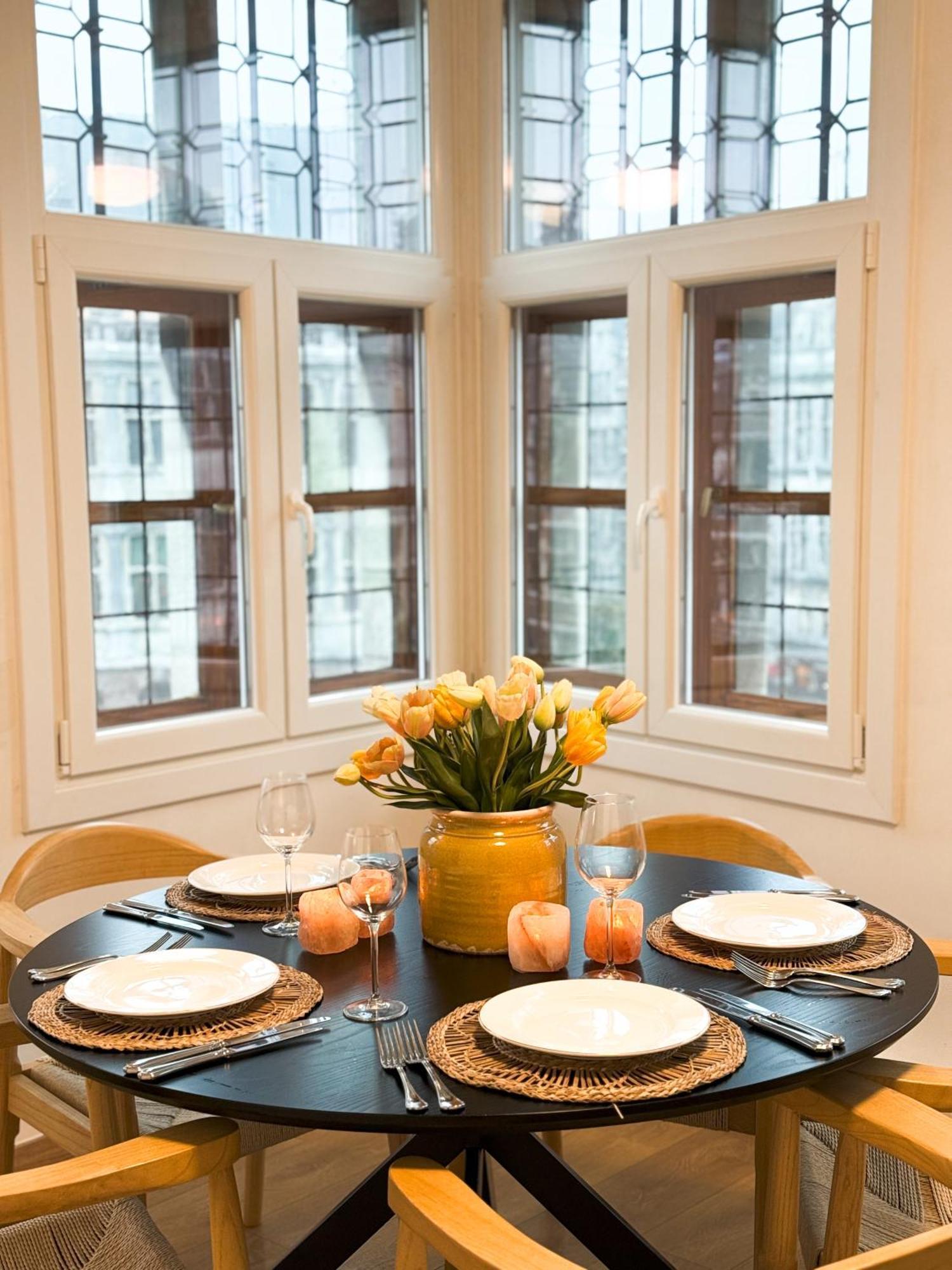 Le Faubourg Suites Antwerp Luaran gambar